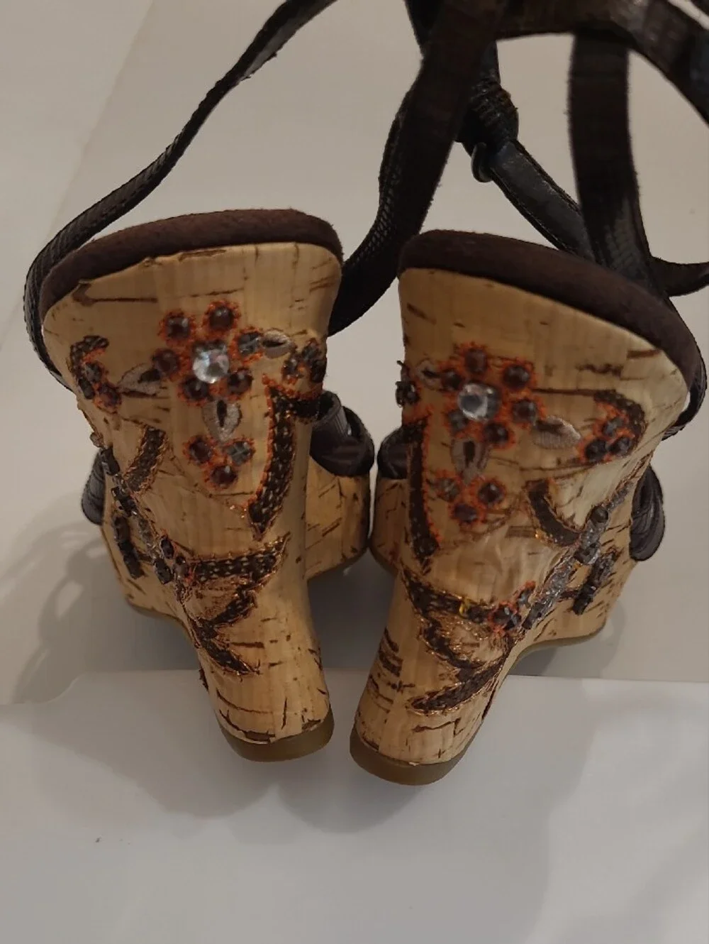 Bandolino Beaded Flower Accent Cork Wedge Sandals Bohemian Ankle Strap Heel Y2K